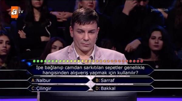 Onur Serkan Susurluk'a sorulan 7,500 TL deerindeki soru seyircinin dahi kafasn allak bullak etti.