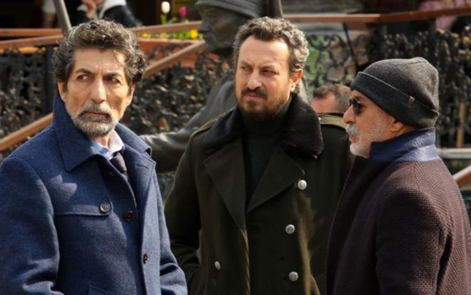 Getiimiz akam yaynlanan 17. blmyle byk heyecana sahne olan arpma dizisinde usta oyuncunun kadrodan ayrld ortaya kt.