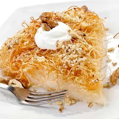 KADAYIF    Enfes lezzetlerden olan tel kadayfn 1 tabaa e deer kalorisi 244 kcal