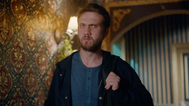 Getiimiz blmde Sena ve Mahsun karakterleri diziye veda etmiti. Dilan iek Deniz&#8217;in canlandrd Yama&#8217;n ak Sena, ii su dolu fanusun iinde kilitli kalm ve boularak aknn gzleri nnde lmt.