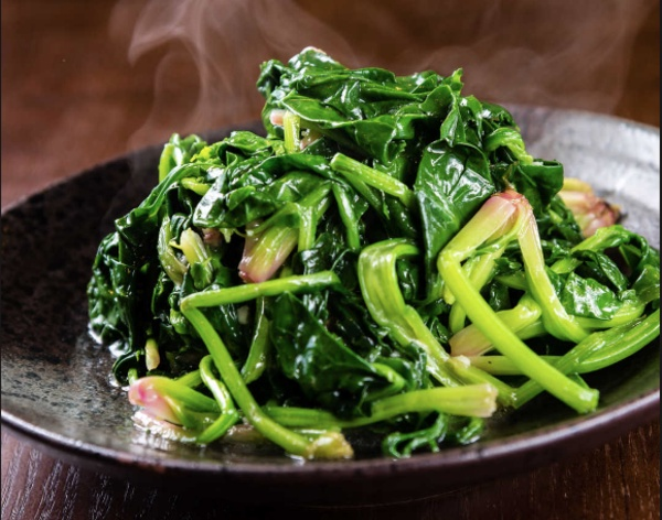 Aratrmaclar, spanak iinde bulunan Phytoecdysteroids&#8217;in yzde 20 kadar kas bymesi artrabilir olduunu kantladlar.