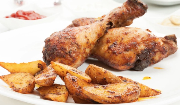 Her tavukta 30 ile 100 gram aras protein bulunur. Kzartarak veya frnda piirerek tketebilirsiniz.