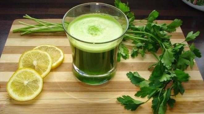 MAYDANOZ<br>    Her nde tketilmesi gereken sebzelerden biridir. ikinlie neden olan gaz problemine iyi gelen maydanoz ayn zamanda kabzlk gibi rahatszlklarda nler.