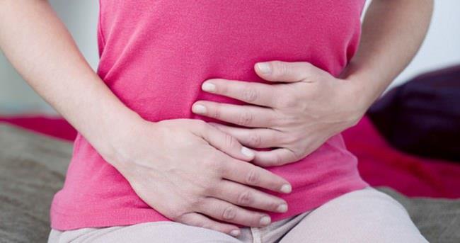 Tuzlu ve yal yiyeceklerin neden olduu ikinlik problemine iyi gelen birtakm besinler vardr. te uzmanlarn nerdii ikinlii gideren o besinler...  <br>  te ikinlie iyi gelen o besinler;