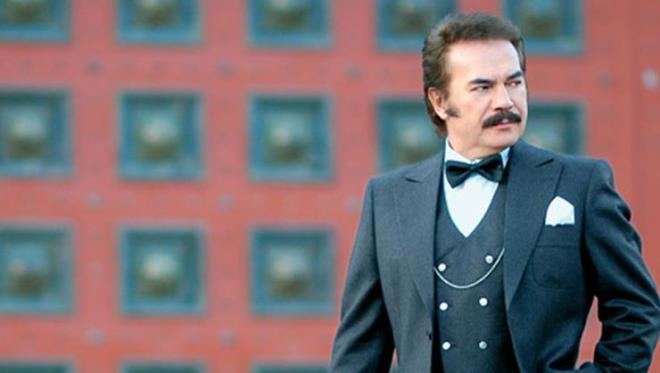 Mziin nde gelen isimlerinden Orhan Gencebay'a gs ars ikayetiyle kaldrld zel hastanede anjiyo yapld.