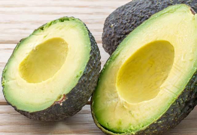 Avokadonun ierdii salkl yalarn beyin salna iyi geldii biliniyor.