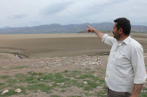 Keban Baraj gemi yllarda dolmad iin nehir yatanda da su olmadn aktaran Ata, uan da suyun ykselmesiyle birlikte kylerinin daha gzel hale geldiini aktard.