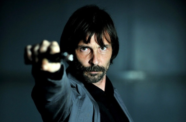 Merakla beklenen dizi kadrosunda ise imdilik kimlerin yer ald bilinmiyor ancak grsellerle yeni bilgiler ok yaknda duyurulacak.