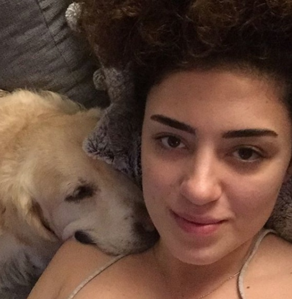 Seneler nce bir arkadam televizyon programnda alyordu, bir hastalk geirdi 1 ay onun yerine bakmam istedi, ben de kabul ettim.