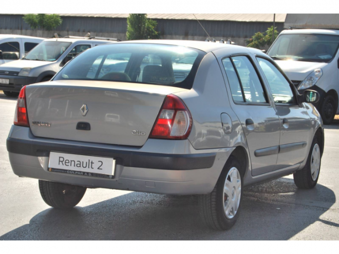 Renault Symbol 2005 model