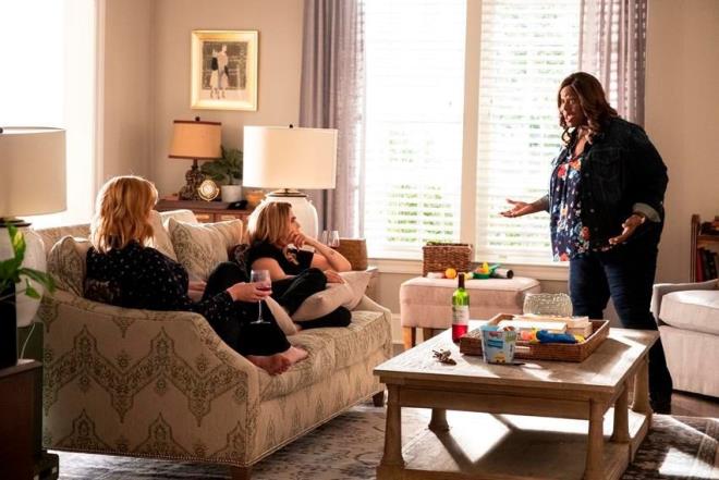 Good Girls: 2. Sezon (31/5/2019)<br>  Good Girls'n 2. sezonunda, kzlar iledikleri sularn sonularyla baa kmak zorunda kalyor. Beklenmedik gelimelerse ilerini daha da zorlatryor.