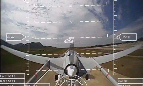 SHA'LAR LK TEST UUUNU YAPTI  <br>  Deniz Kuvvetleri Komutanl'na teslim edilen Bayraktar TB2 Silahl nsansz Hava Arac (SHA), donanma adna ilk test uuunu Akdeniz semalarnda gerekletirdi.   Donanma adna yaplan ilk test uuunu Baykar Teknik Mdr Seluk Bayraktar Twitter hesabndan paylat. Bayraktar paylat videoya "Deniz Kuvvetlerimizin Bayraktar SHA's Akdeniz semalarnda ilk test uuunu yapt. 'Bismillah Vira' dedi" aklamasn da ekledi.