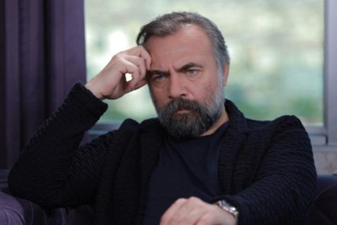 Esra'nn hayatyla oyun oynadklarn dnen akrbeyliler, bu savatan kendilerini sorumlu tutacaklardr. Esra'y lme terk edip kaan Akif ise artk kandrabilecei tek kiinin, Serpil'in yannda soluu alr.