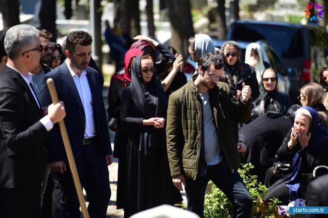 Birok gen tarafndan ilgiyle izlenen baarl dizinin kt rnek olduunu syleyenlerin says da dikkat ekti.