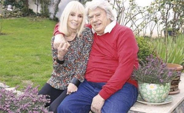 nl sanatnn ei Betl Arkn, sosyal medyada kan haberlere zldn altn izerek, "Kim, neden byle bir ey yapyor anlamak mmkn deil.