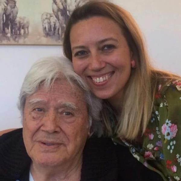 Yeilam'n efsane oyuncusu Cneyt Arkn'n sosyal medyada salk durumu hakknda yaplan haberlere, Arkn'n Instagram hesab zerinden u aklama yapld.