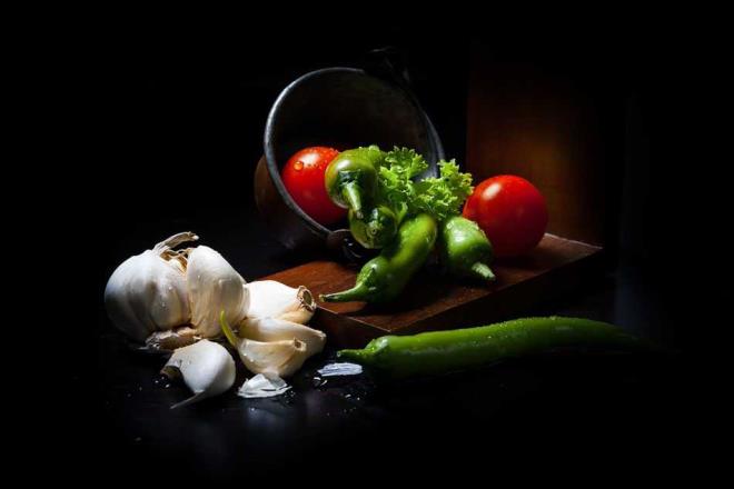 Bununla birlikte astm, romatizma ve eklem enfeksiyonlarn gibi problemler dolaysyla varlk gsteren semptomlarn etkisi de sarmsak sayesinde azaltlabilir.