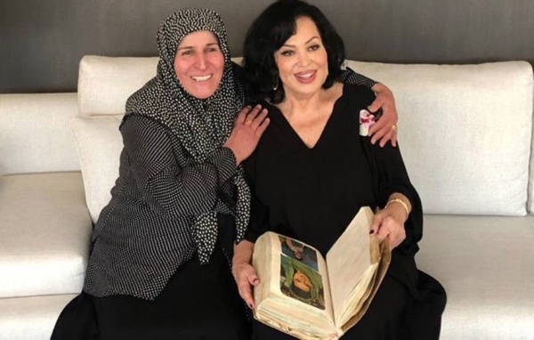 Sinemada byk baar yakalayan nl sanatya pek ok dizi ve film teklifi gelmitir. 1965 ylnda Fatma Girik, Hlya Koyiit, Filiz Akn'la birlikte Trk sinemasnn en iyi drt kadn oyuncusundan birisi olmutur.