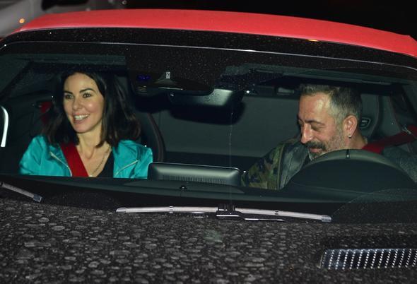 Cem Ylmaz ile Defne Samyeli 1 yldr ak yayor...