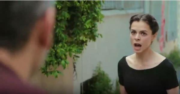 Bahar, "Benim bama bir sr felaket geldi. Seninle tantm, sana ak oldum ve ocuklarmn babas maalesef sen oldun. Senden nefret ediyorum" diyor. Sarp ise Bahar' sulayarak, "Sen byle yapmasaydn, nasl bir adam olduumu hatrlasaydn her eyi kurtarabilirdik.