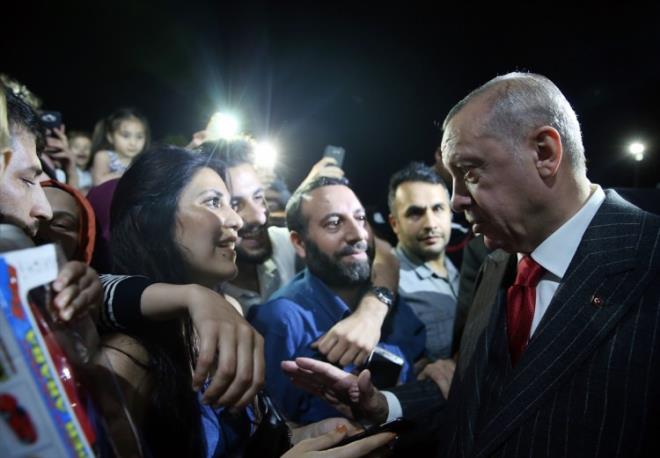 Cumhurbakan Recep Tayyip Erdoan stanbul Bykehir Belediyesi&#8217;nin Yenikap&#8217;daki Ramazan etkinlik alann ziyaret etti.