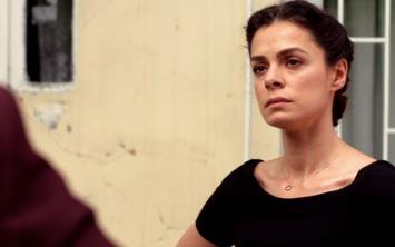 Fox ekranlarnn en ok izlenen dizilerinden biri olan Kadn, unutulmaz bir sezon finali ile ekran macerasn ara verdi. 64. son blm ile final yapan Kadn'n yeni sezonu ekim aynn ortalarnda balayacak.