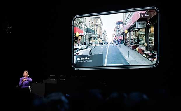 Yeni iOS versiyonu ile birlikte yz tanma zellii %30 daha hzl alacak, gncelletirmelerin ve uygulamalarn boyutlar da yzde 60 klecek.