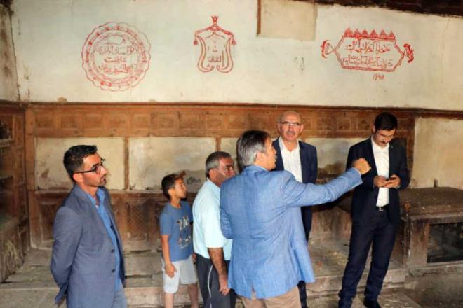 Rektr Bal, &#8220;Dorusu ben bir sanat tarihisi deilim. Ama izlenimin ve hissiyatm ok kymetli bir hazine olduunu syleyebilirim.