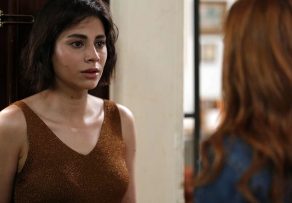 Leke son blmde neler oldu?: Arda, geirdii ar ameliyat sonras kendine gelir ancak yaananlar hatrlamaz. Cem ve Ferhan, Arda'nn banda bekler. Birkan, Arda'nn uyandn renir renmez yanna gider. Cem, Birkan' etrafnda dahil grmek istemez.