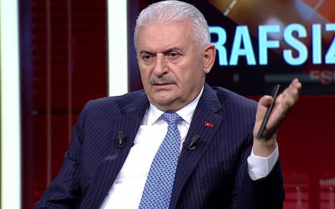 HDP semeni ne yapacak?  <br>-&#8220;Krt semen Trkiye&#8217;de en etkili ekilde rgtl halde bulunan semen grubu. Ve HDP cenahndan her hangi bir aksi ynde bir aklama gelmedike ok bir deiiklik yaayacaklarn sanmyorum.