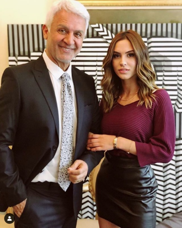 Ayegl nar, daha nce katld programda Yasak Elma dizi setinde yaanan taciz olayna dair aklamalar yaparak Talat Bulut'u savunmutu. nar, sette taciz olaya dair, "Beni de birka kez giydirmiti. Zaten 1-2 haftadr sette alyordu, u an bizde devam etmiyor. ok eker bir kzd byle bir ey yapabileceini dnmedik" dedi.