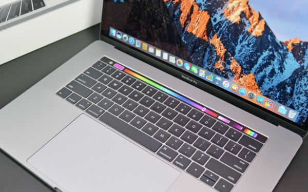 Sizinki de arld m?: irket, sz konusu model bilgisayarlar sahiplerinin, cihazlarnn geri arma kapsamnda olup olmadn renmek iin seri numaralarn girerek kontrol edebilecekleri bir arama blmesini destek sayfasndaki mesajn altna ekledi.