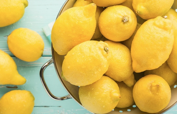 Odaklanmanz artrr: Yatmadan nce neden odaklanmanz gerektiini soruyor olabilirsiniz. Ama eer beyni srekli megul olan ve uykusuzluk sorunu olan bir kiiyseniz psikologlar olumlu eylere odaklanmanz gerektiini sylyor.