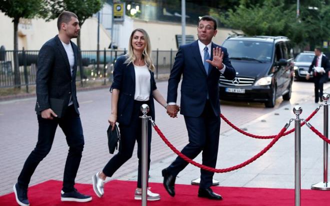 Trabzon Akaabat Yldzl&#8217;da 591 metrekare galerili dkkan-konut  Trabzon Akaabat Cevizli&#8217;de 2160 metrekare tarla  Yalova Termal Akky&#8217;de 1831 metrekare tarla  Ankara Sincan Temlli&#8217;de 1350 metrekare arsa  Aydn Kuadas Hacfeyzullah 5000 metrekare arsa