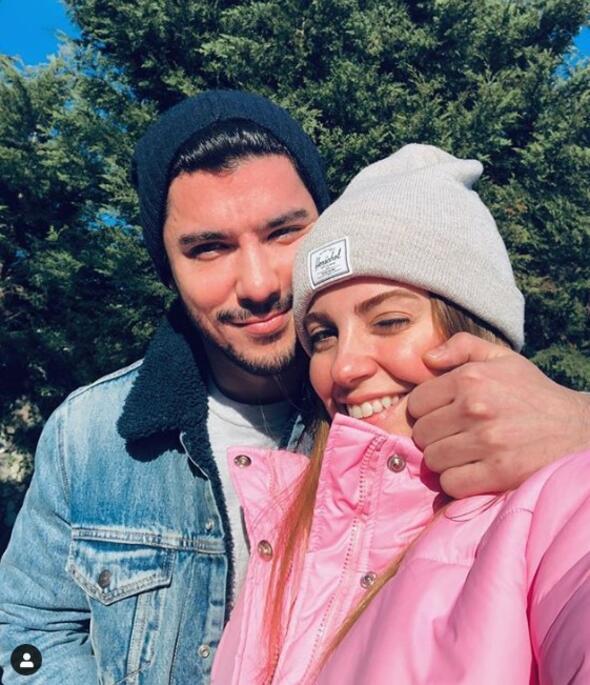 Ezgi Eybolu ve Kaan Yldrm&#8217;n ilikisi, 2013&#8217;te birlikte rol aldklar &#8220;Ulan stanbul&#8221; dizisinin setinde balamt.