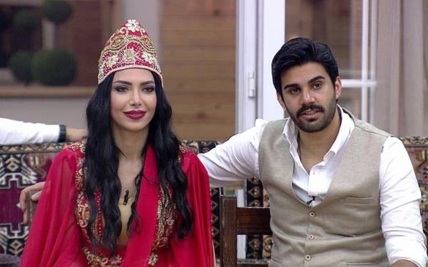 ddiaya gre ayrln nedeni, programn birincisi olan ve yarmadaki dier adaylarla da flrt ettii ileri srlen Adnan Kzlta&#8217;n Didem Delen&#8217;e sahte bir yzkle evlilik teklifi etmesiydi.