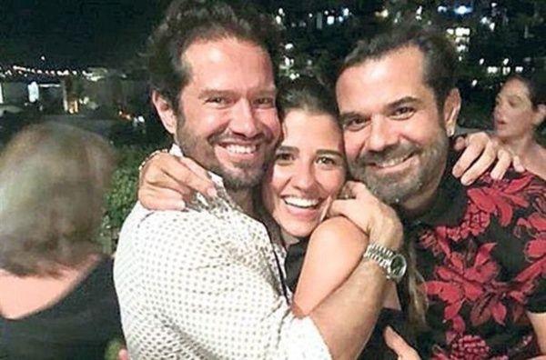 Ei Kenan Doulu ise aabeyi Ozan ve kardei Canan Doulu ile tekne turu yapacak.