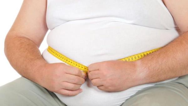 Ameliyat biimi, gbek ve genital blge arasndaki deforme olmu ve ilevini yitirmi deri ve deri alt dokularn alnarak, cildin gerilmesi ve karn duvarndaki kas btnlnn yeniden salanmas ilemi olarak tanmlanabilir. Gerekletirilen operasyon sonrasnda dz bir karn blgesi ile arzulanan fit grnme kalc biimde kavuulur.