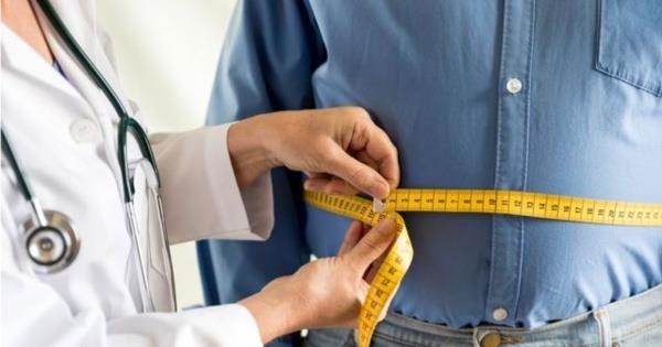 Karn germe operasyonu sonrasnda hastadan 3-4 hafta kadar karn korsesi kullanmas istenir. Operasyonlarda &#8220;bikini insizyonu&#8221; denen, i amarnn altna gizlenen bir kesi biimi kullanlr.