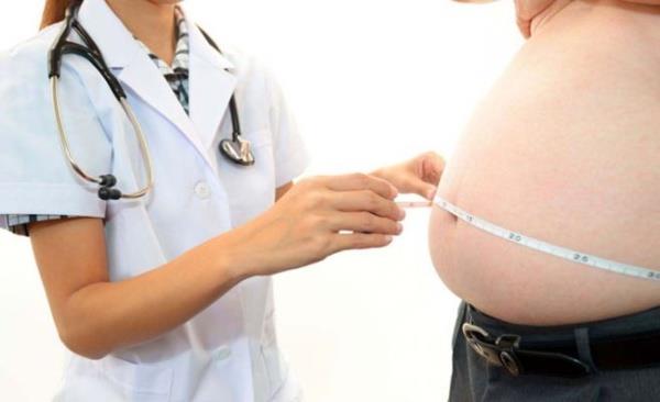 2-3 saat iinde tamamlanyor<br>  Karn germe ameliyatlarnn genel anestezi altnda gerekletirildiini kaydeden Dr. Erkara, &#8220;Ortalama 2-3 saat ierisinde tamamlanan operasyon sonrasnda hasta, ertesi gn taburcu edilir ve 7-10 gn ierisinde gnlk yaamna geri dn salayabilir.