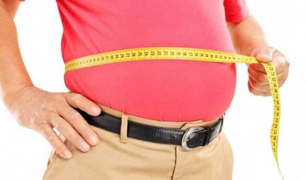 "atlaklar eski haline dnmeyebilir"  <br>  Ar yalanarak kilo alan ya da gebelie bal olarak genileyen gbek blgesinin, kilo verme ya da doum sonrasnda kilo ortadan kalksa bile, karn duvarnda meydana gelen deformasyon sonras kaslarda geveme, sarkma ve meydana gelen cilt atlaklar eski haline dnmeyebildiini ifade eden Op.Dr. Erkara, &#8220;Karn germe yani &#8220;abdominoplasti&#8221; operasyonu saylan nedenlere bal olarak uygulanr.