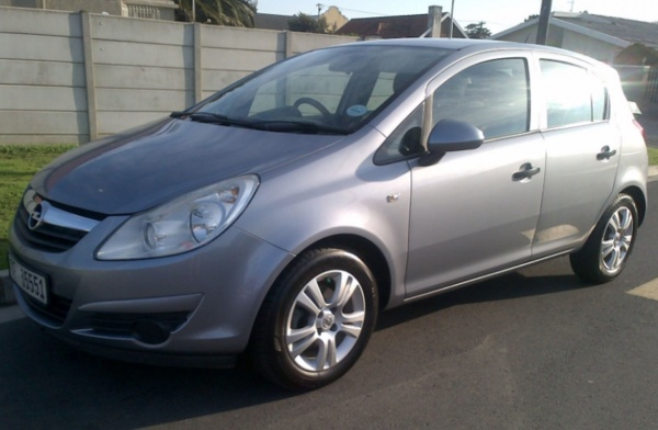 Opel Corsa Essentia  98.400 lira