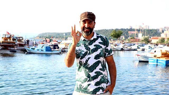 anakkale Boaz'nn Kepez beldesi sahilinde akam saatlerinde byk balklar avlamak ve grntlemek iin serbest dal yapan Mjdat Turan, yaklak 3 metre uzunluunda ve 100 kilo arlndaki bir vatoz ile karlat. Devasa vatozun kendisine doru yaklatn grnce korktuunu ve iine bir rperti dtn anlatan Mjdat Turan, ilk nce ne yapacana karar veremedi. O anda, 'Acaba kasam m ki' diye dndn belirten Turan, daha sonra cesaretini toplayp, dev vatozu sualt kameras ile grntlemeyi baard.