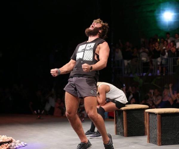 Survivor 2019 ampiyonu Yusuf Karakaya, "Brakn sosyal medyay normal hayata adapte olamadm.