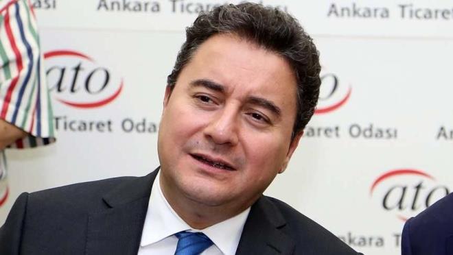 Yarkada, Tele 1'de Gn Bitiyor programnda Babacan'n AK Parti'den istifasn ve Abdullah Gl ile birlikte kuraca parti hakknda deerlendirmelerde bulundu. Bar Yarkada'n yapt aklamalar yle: