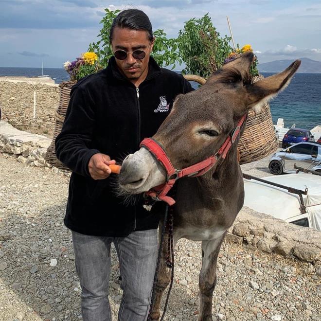 NUSRET GKE     "Benden ok alyorsun dedi"