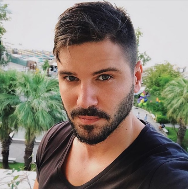 Kadrosu artk neredeyse tamamyla belli olan dizide barolleri Tolgahan Sayman ve Yldz ar Atiksoy paylaacak. nmzdeki hafta afi ekimleri yaplacak olan dizide Tolgahan Sayman Kafkas lakapl Frat Blkba'na hayat verecek.