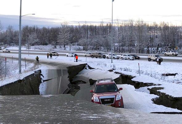 Michigan Teknoloji niversitesi, 8 byklndeki bir depremin, merkez ssne yakn blgelerde ykc sonulara yol aabilecei bilgisini veriyor.