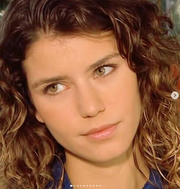 Saat'in rol ald dizi ve sinema filmlerinden bir seki oluturan bu paylam takipilerinden ok sayda beeni ald.