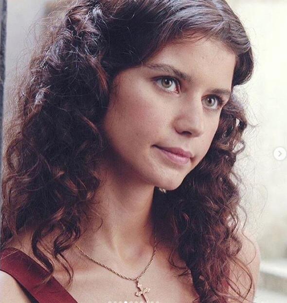 2008 ylnda Gz Sancs adl filmle ilk sinema deneyimini yaad.